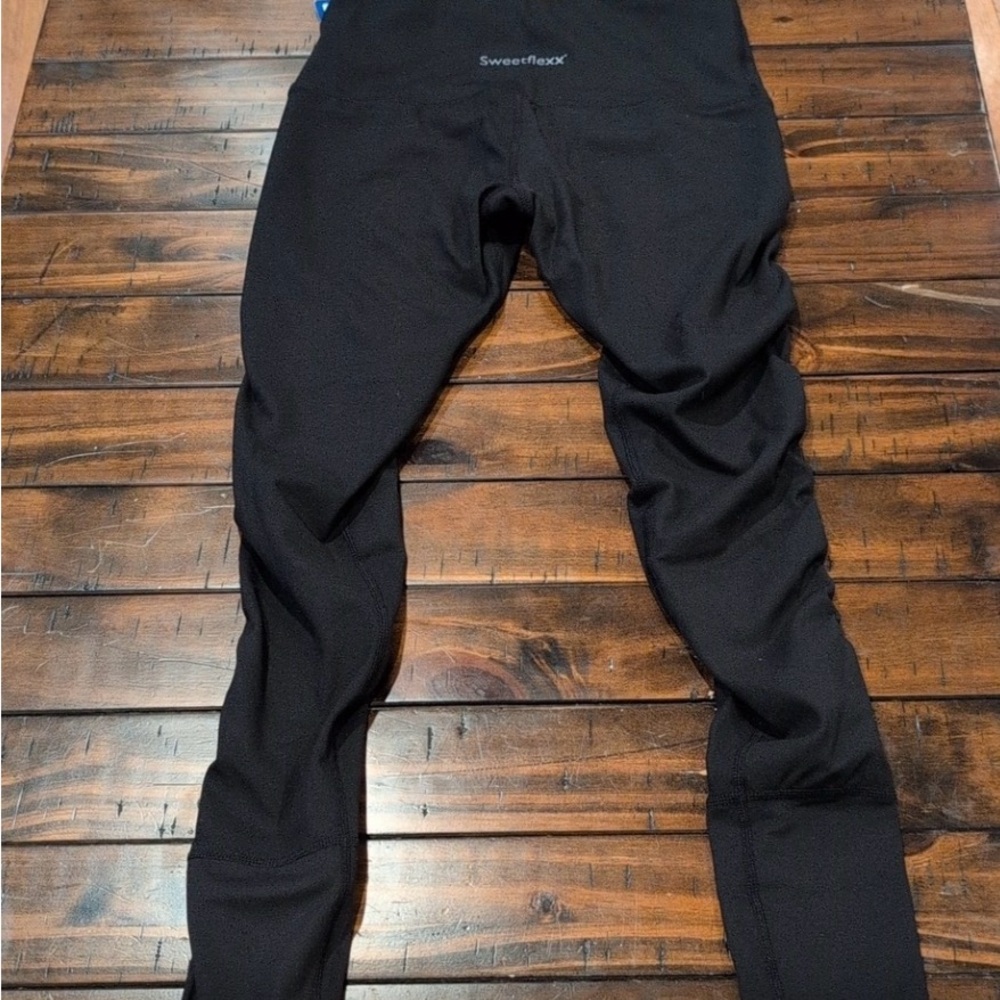 Black Women's Leggings - Picture 8 of 8